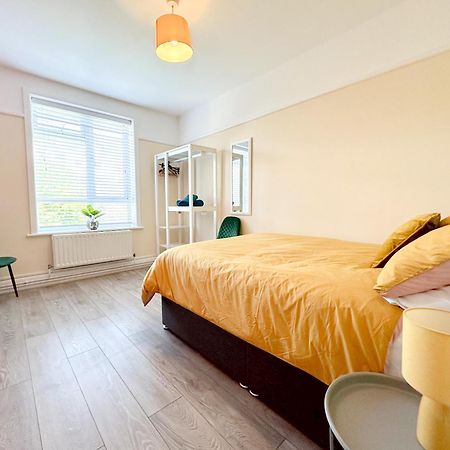 Bournemouth 3 Bedroom - Parking Zewnętrze zdjęcie