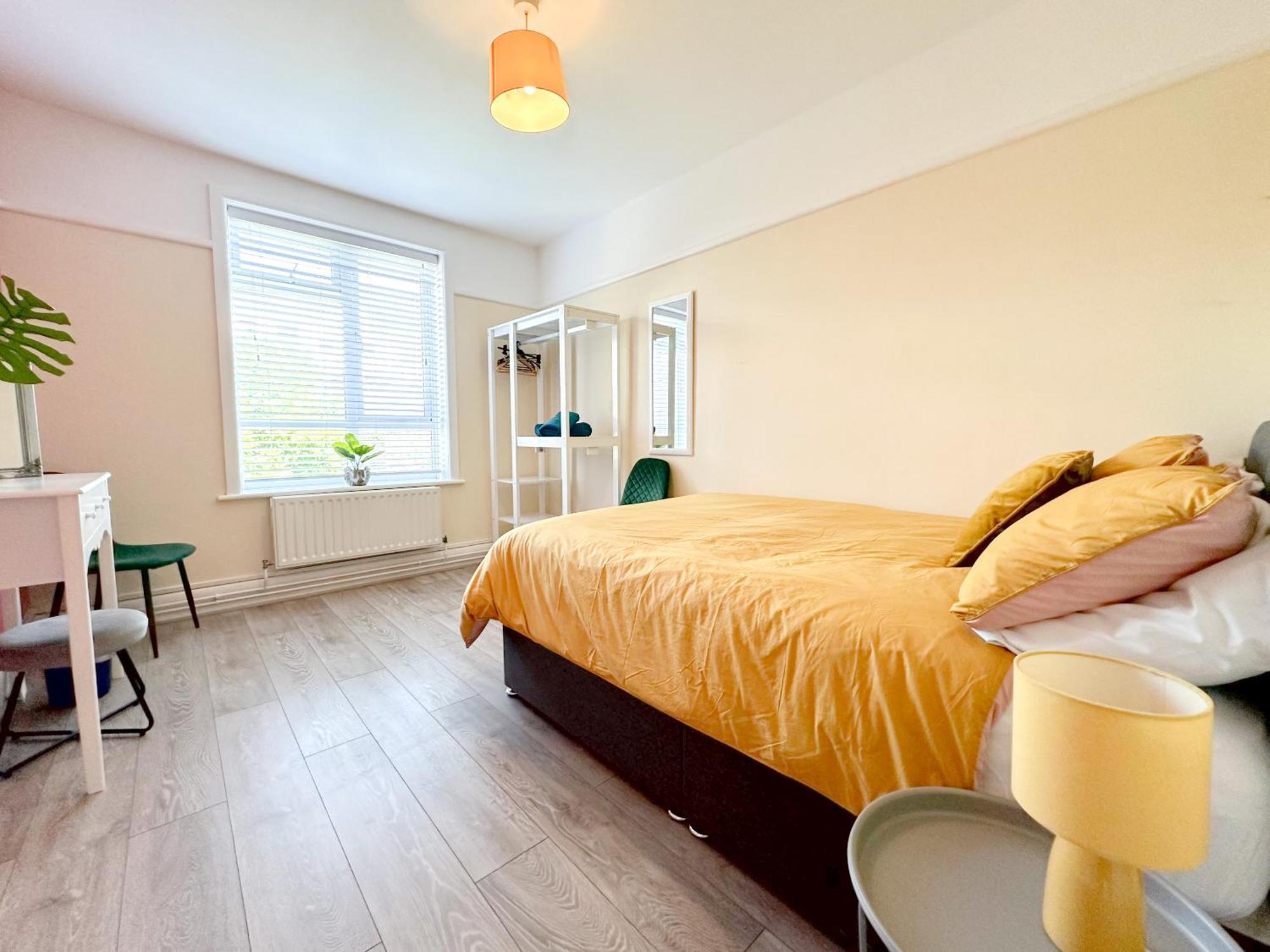 Bournemouth 3 Bedroom - Parking Zewnętrze zdjęcie