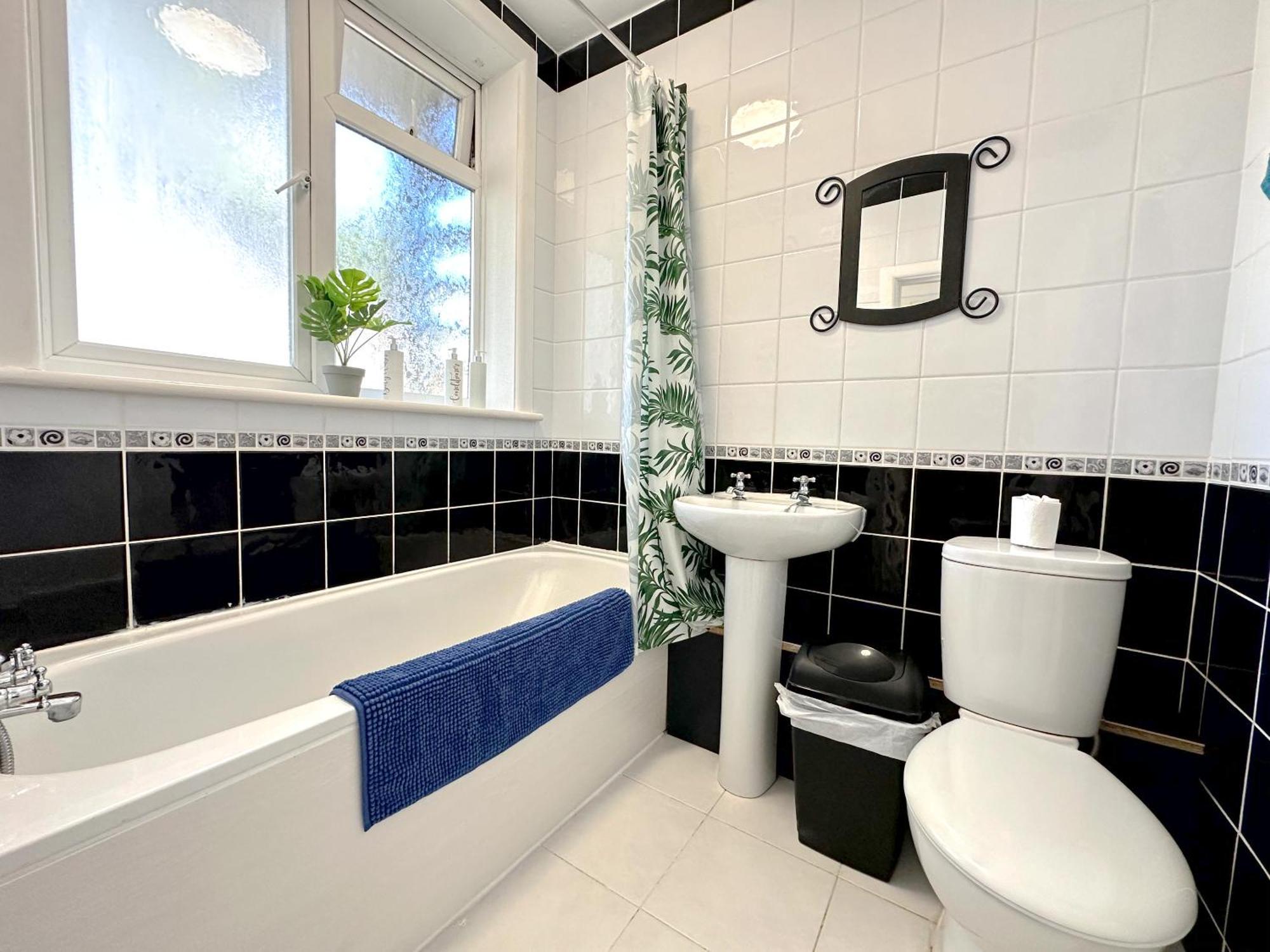 Bournemouth 3 Bedroom - Parking Zewnętrze zdjęcie